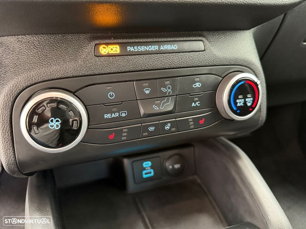 Ford Focus SW 1.0 EcoBoost Connected - 12