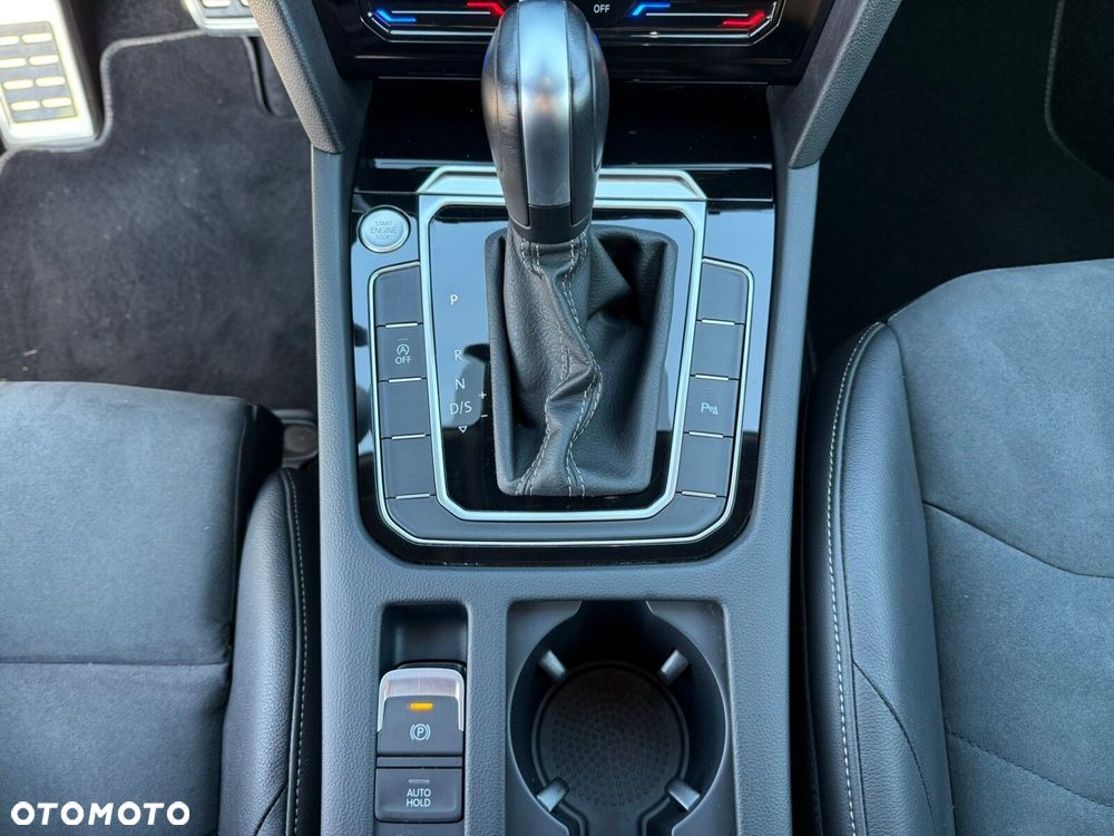 Volkswagen Arteon 2.0 TSI R-Line DSG - 23