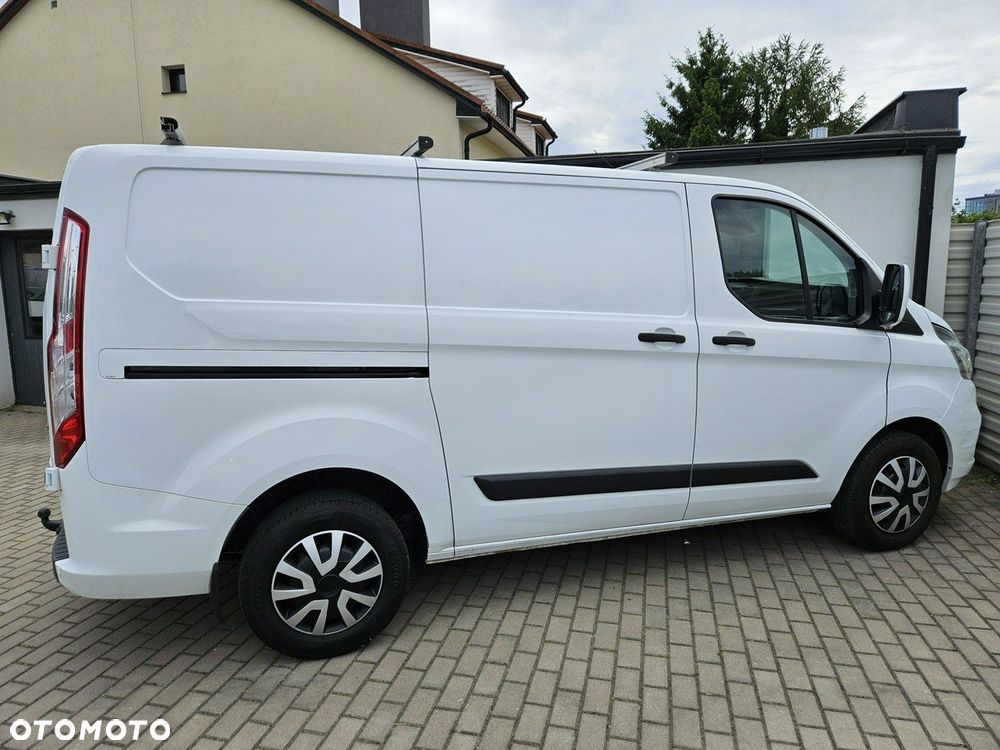 Ford Transit Custom - 4
