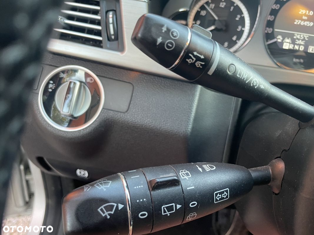 Mercedes-Benz Klasa E 200 T CDI DPF BlueEFFICIENCY Automatik Avantgarde - 17