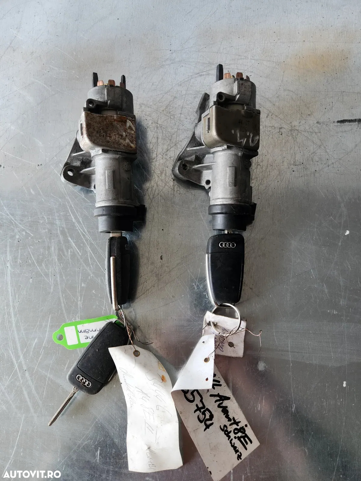 Contact Cu Cheie Audi A4 B7 An 2005-2006-2007-2008 Volan Stanga Europa - 2