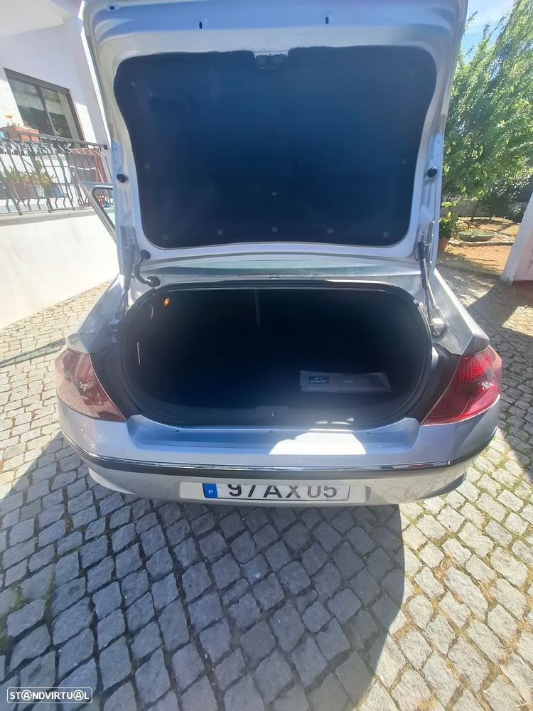 Peugeot 407 - 8