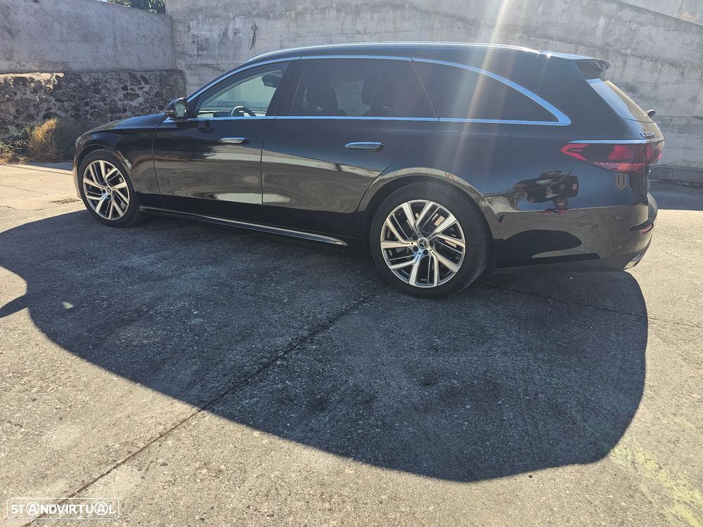 Mercedes-Benz E 300 - 1