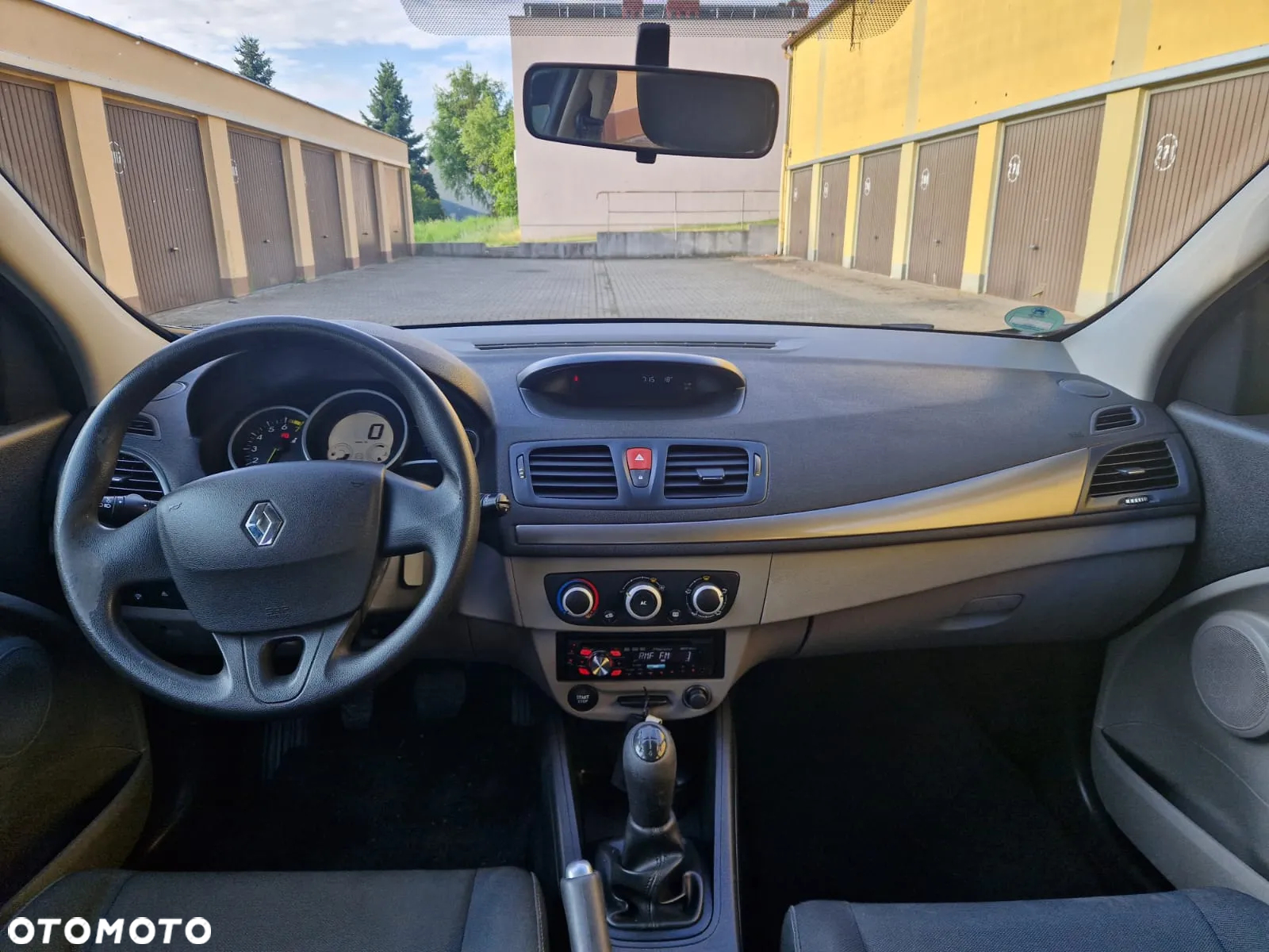 Renault Megane 1.6 16V Style Edition - 6