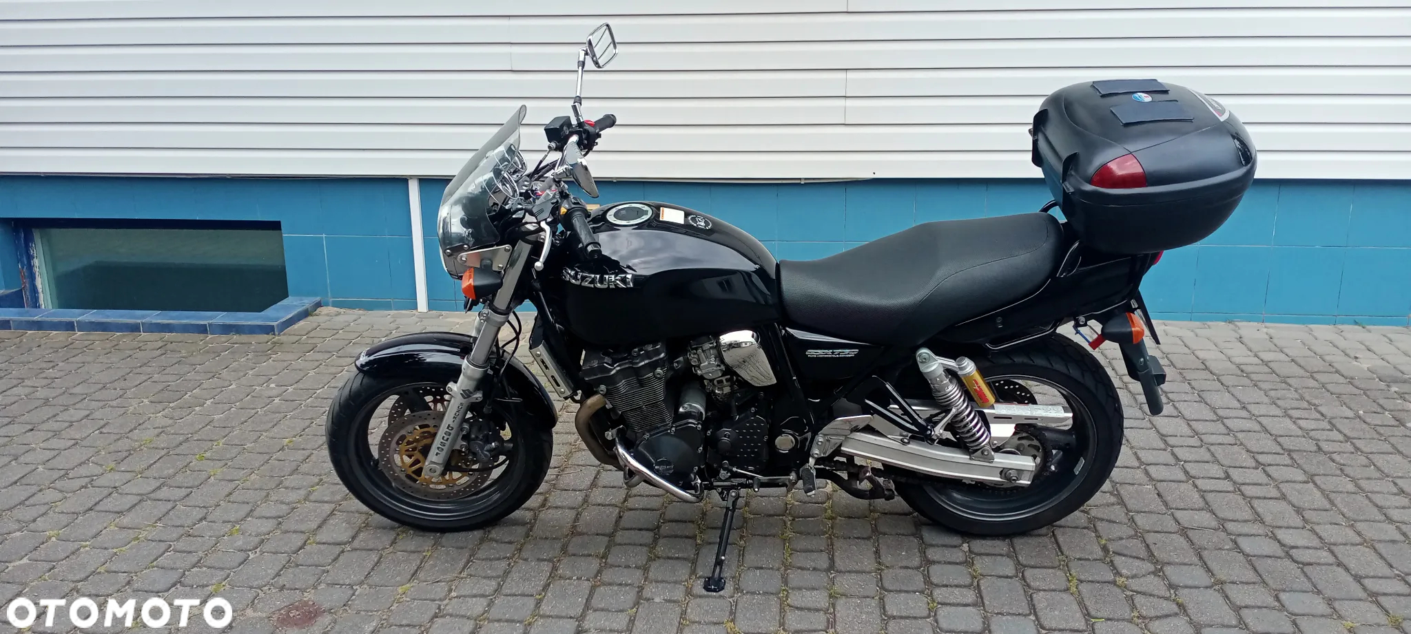 Suzuki GSX - 8