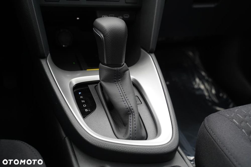 Toyota Yaris Cross Hybrid 1.5 Comfort - 19