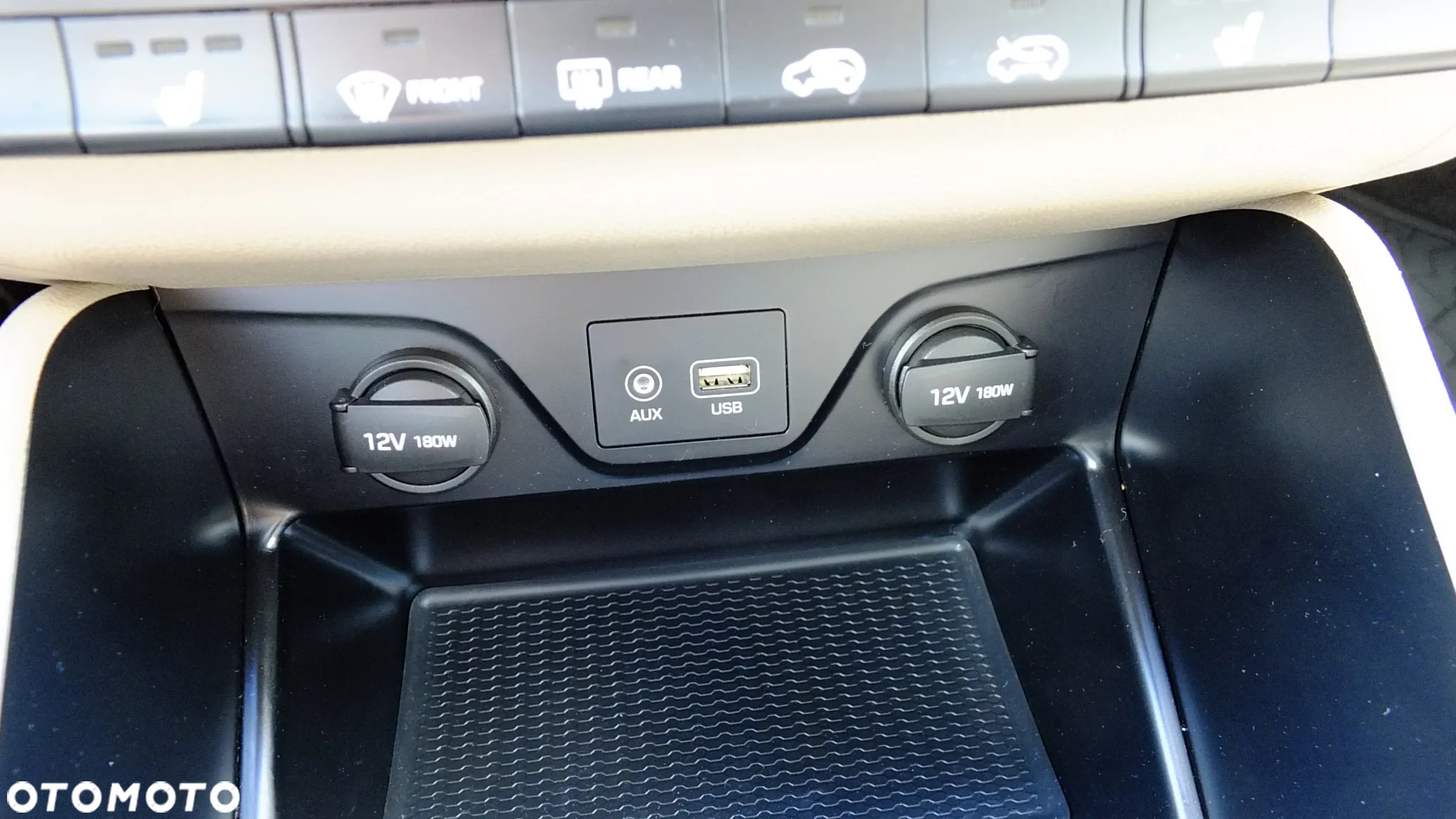 Hyundai Tucson 1.7 CRDI BlueDrive Style 2WD - 34