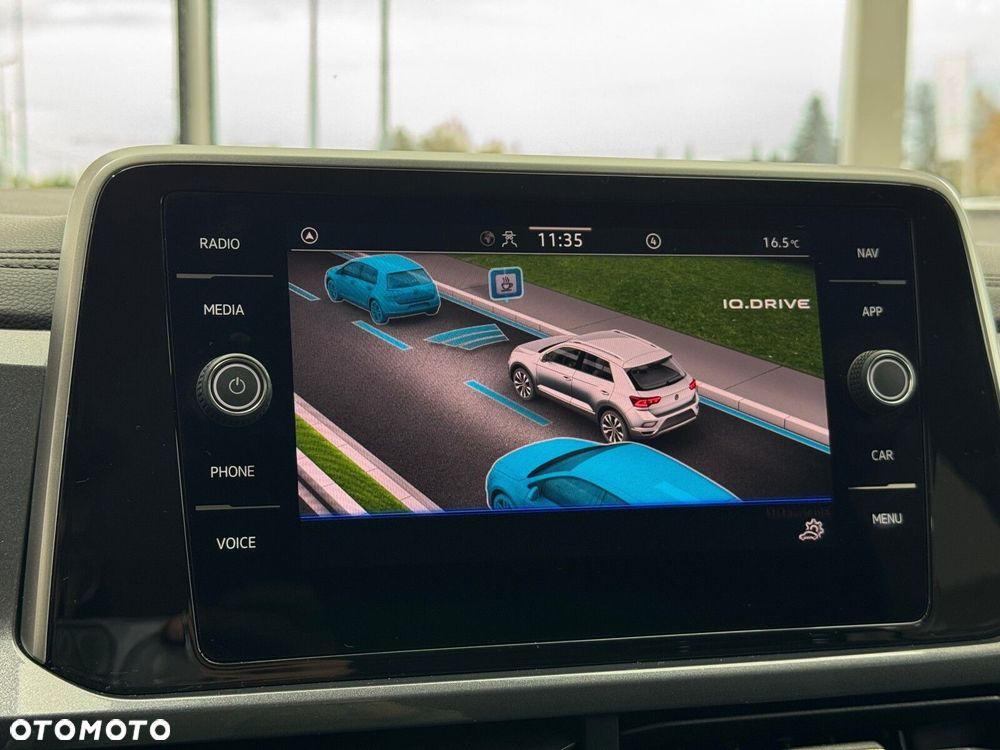 Volkswagen T-Roc 1.5 TSI Style DSG - 35