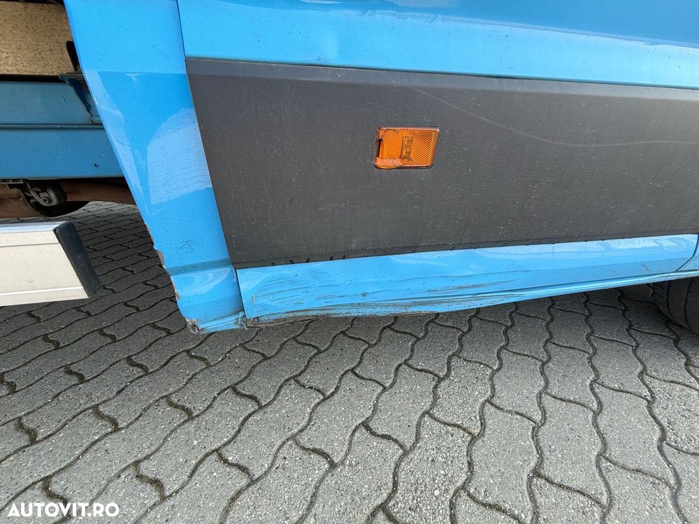 Volkswagen Crafter - 30