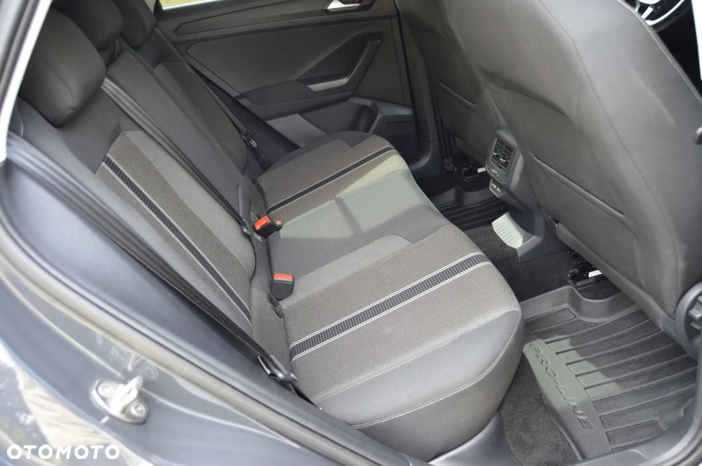 Volkswagen T-Roc 1.5 TSI Life DSG - 15