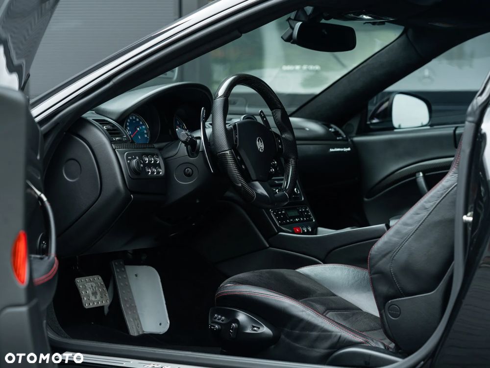 Maserati GranTurismo Sport - 30