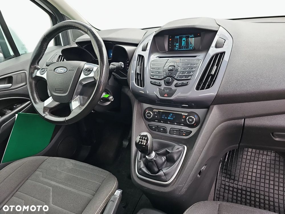 Ford Tourneo Connect 1.5 TDCi Titanium - 22