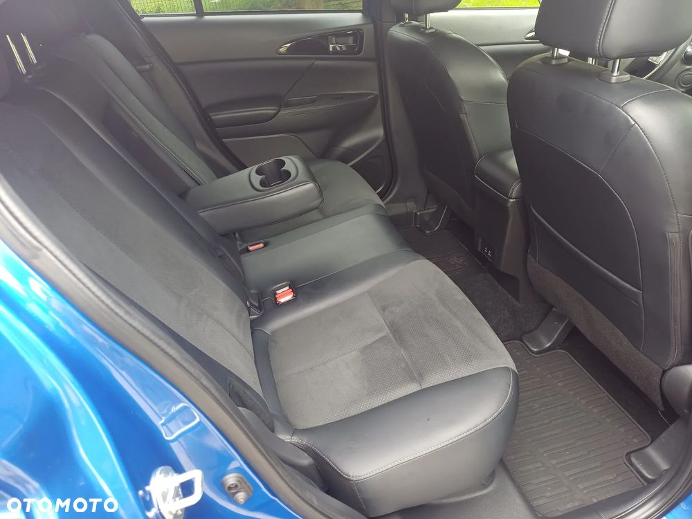 Mitsubishi Eclipse Cross - 27