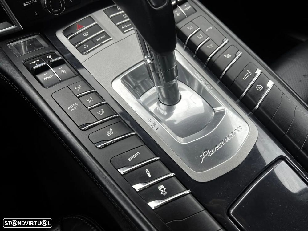 Porsche Panamera 3.0 V6 - 13