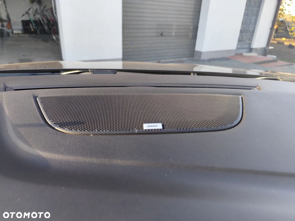 Renault Megane Grandtour ENERGY dCi 110 EDC BOSE EDITION - 31