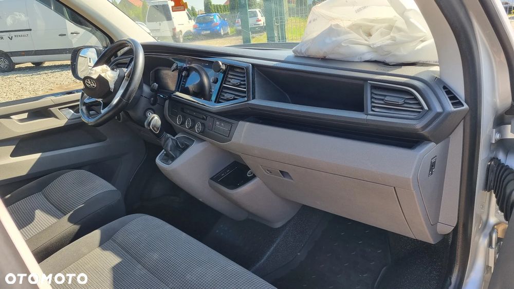 Volkswagen Transporter - 25