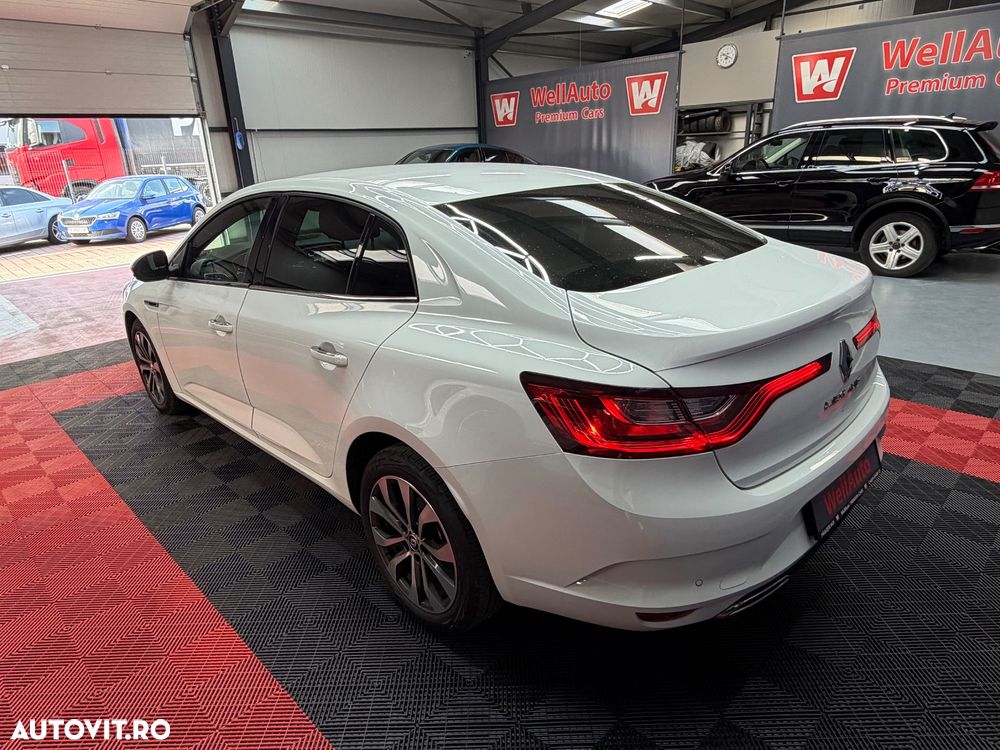 Renault Megane TCe GPF Intens - 6