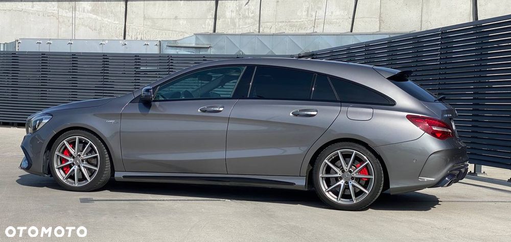 Mercedes-Benz CLA AMG 45 4-Matic - 8