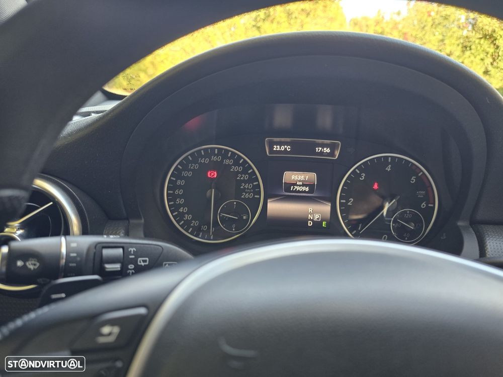 Mercedes-Benz A 160 - 10