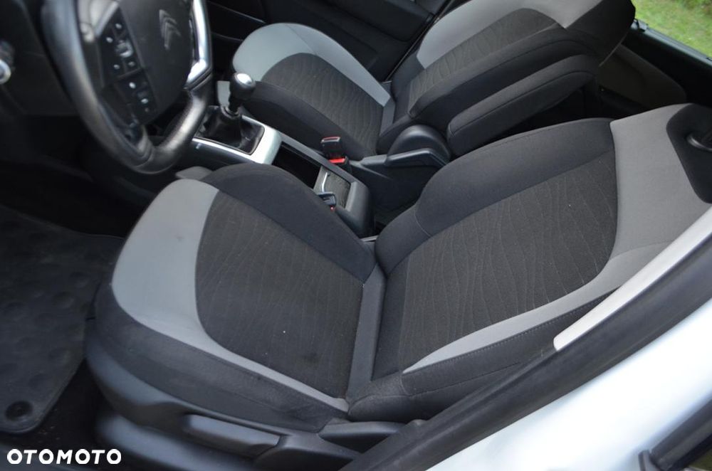 Citroën C4 Picasso 1.6 e-HDi Exclusive - 23
