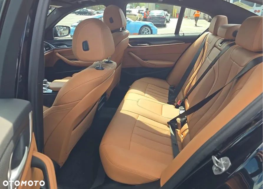 BMW Seria 5 540i xDrive M Sport sport - 11