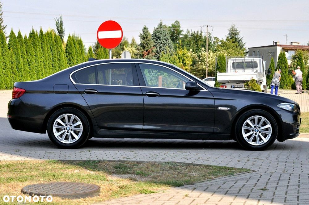 BMW Seria 5 - 34