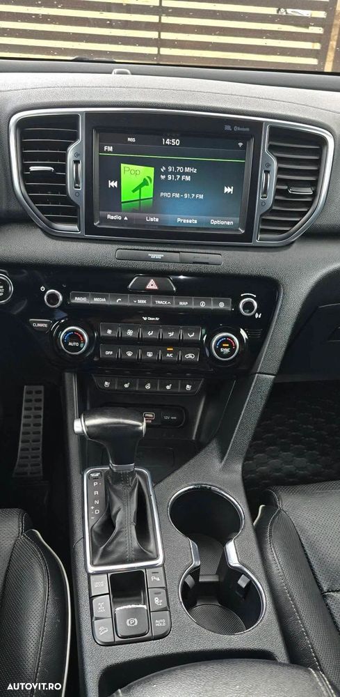 Kia Sportage 2,0 CRDI AWD Aut. GT Line - 10