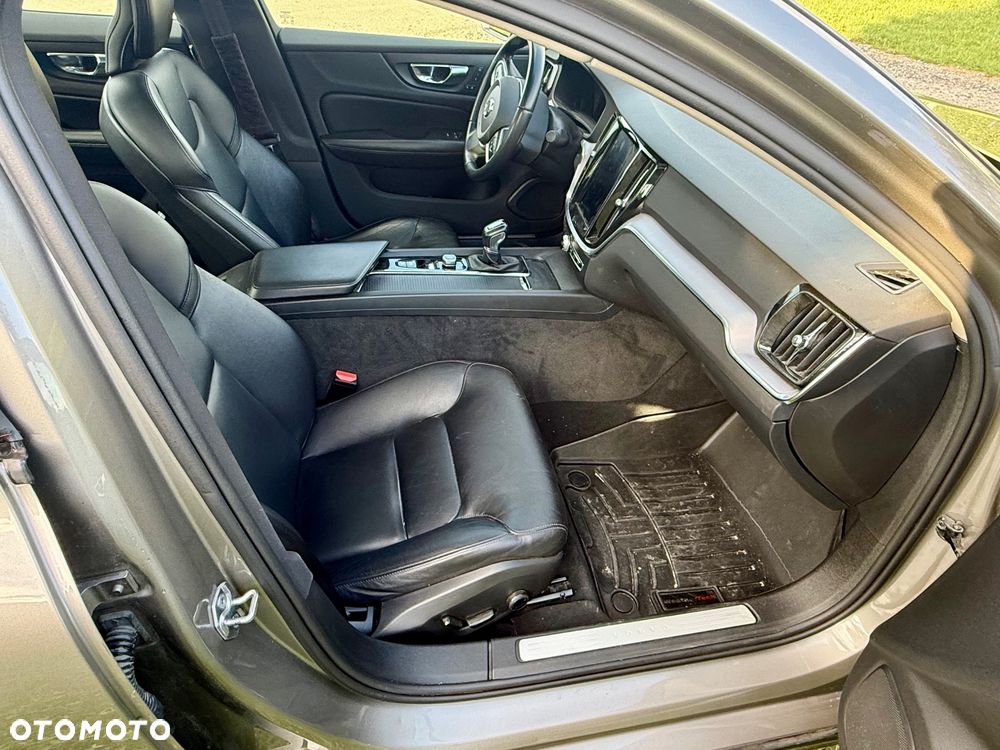 Volvo S60 - 15