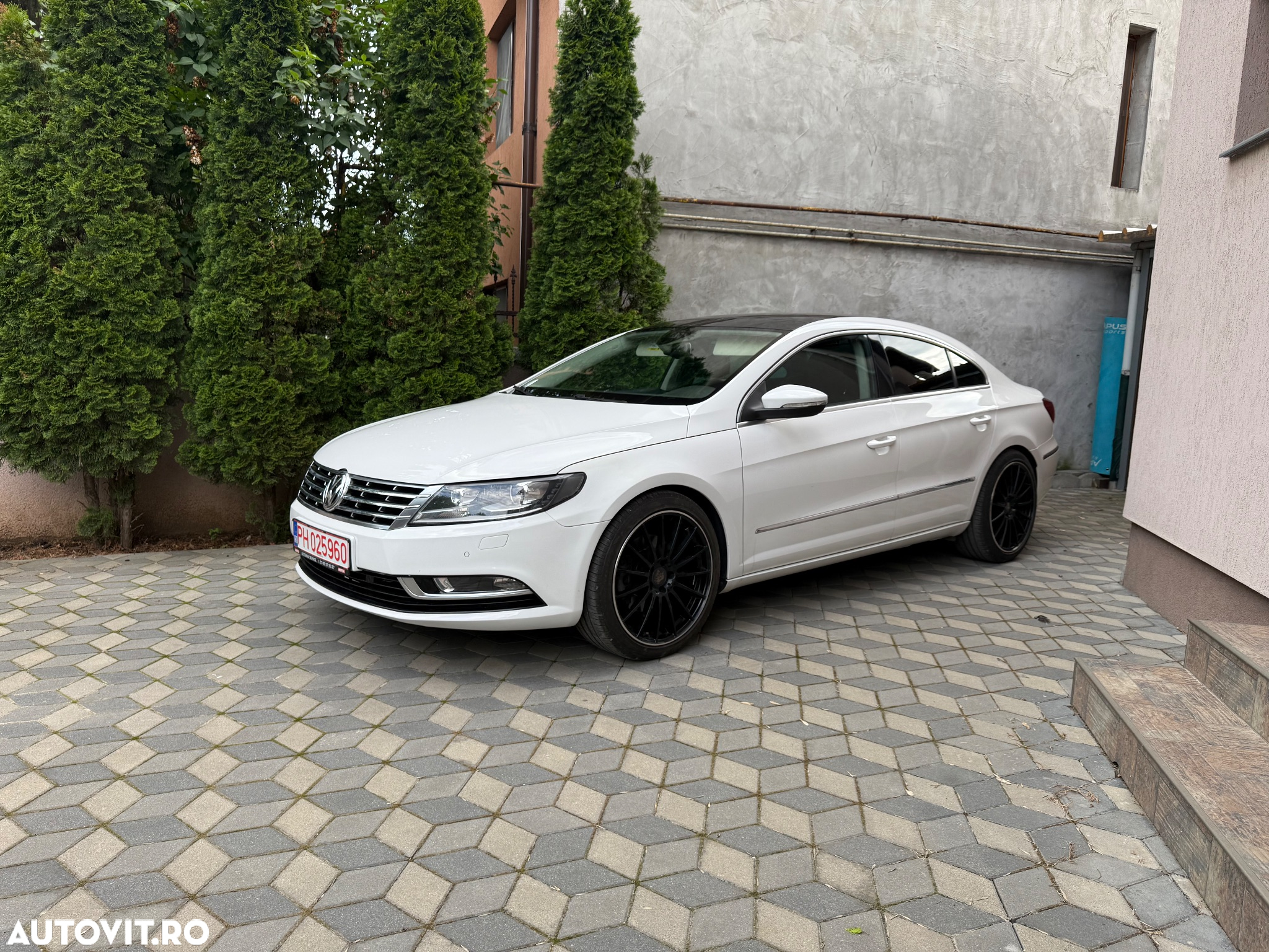 Volkswagen Passat CC 2.0 TDI 4Motion BlueMotion Technology DSG - 34
