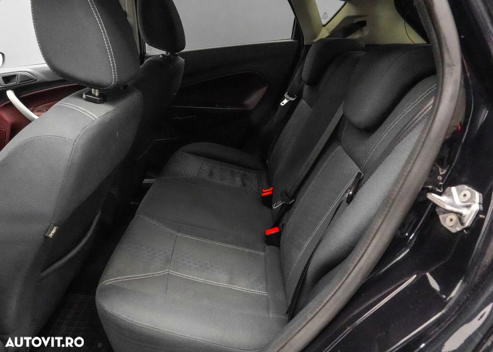 Ford Fiesta 1.4 TDCI Titanium - 13