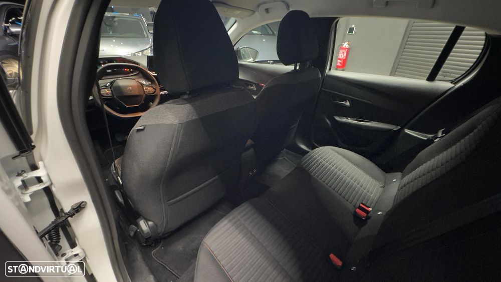 Peugeot e-208 Active Pack - 12