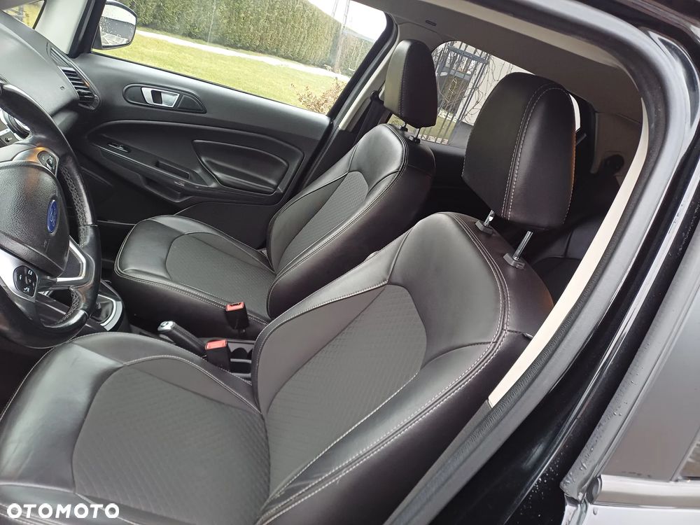 Ford EcoSport 1.5 EcoBlue TITANIUM - 12