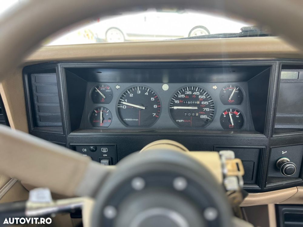 Jeep Comanche - 7