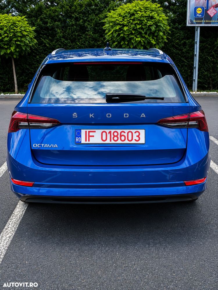 Skoda Octavia 2.0 TDI DSG Style - 11