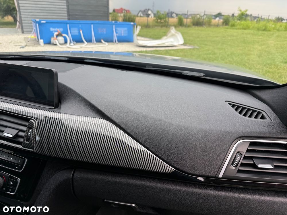BMW Seria 3 340i xDrive M Sport - 26