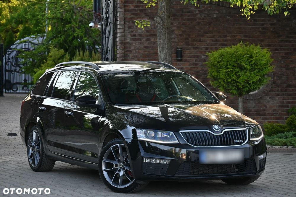 Skoda Octavia 2.0 TDI DSG RS - 6