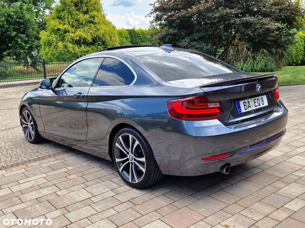 BMW Seria 2 220d Sport-Aut Sport Line - 4