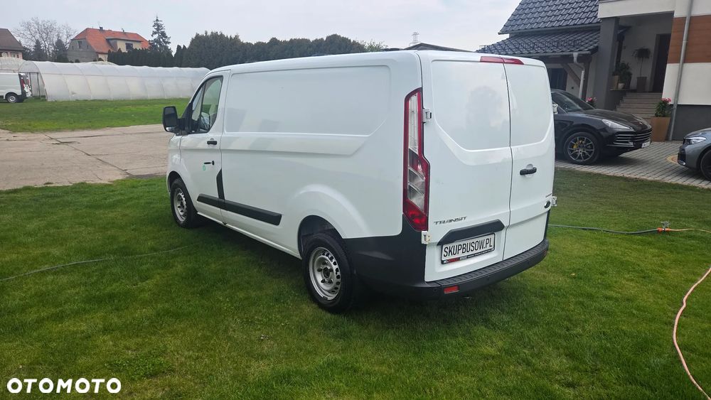 Ford Transit Custom - 9