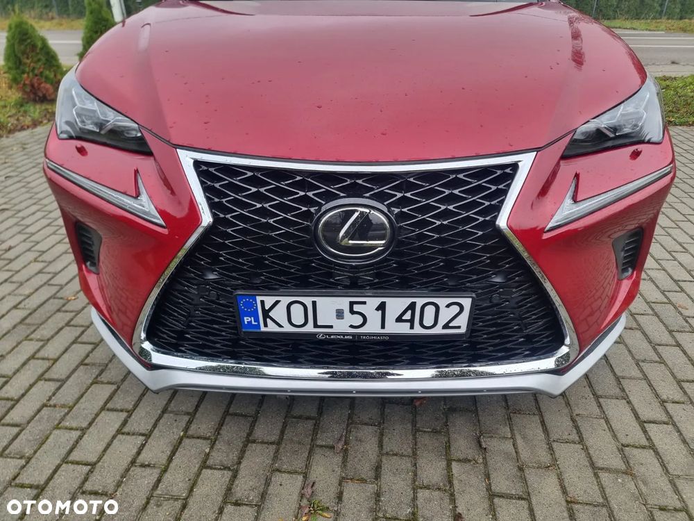Lexus NX 300 F Impression AWD - 2