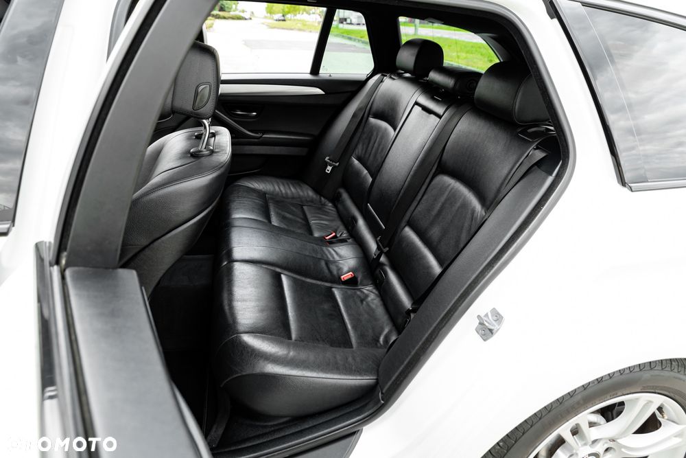BMW Seria 5 520d - 21