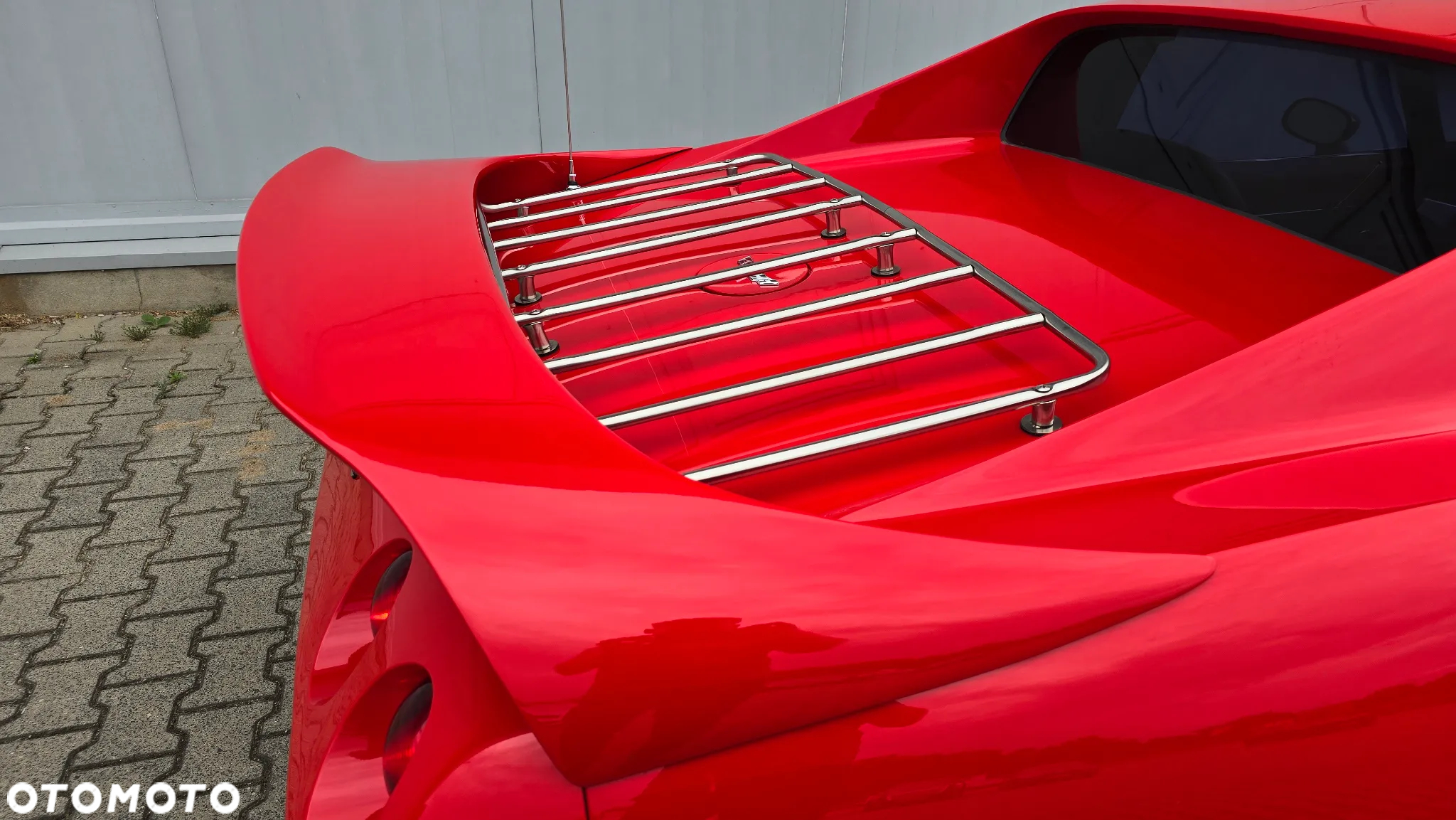 Chevrolet Corvette - 15