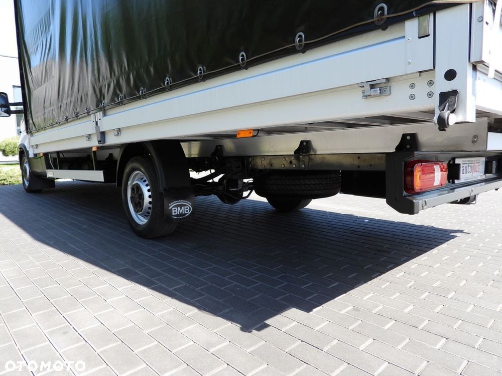 Iveco DAILY 35S18 PLANDEKA 10 PALET TEMPOMAT NAWIGACJA LEDY KLIMATYZACJA  180KM - 17