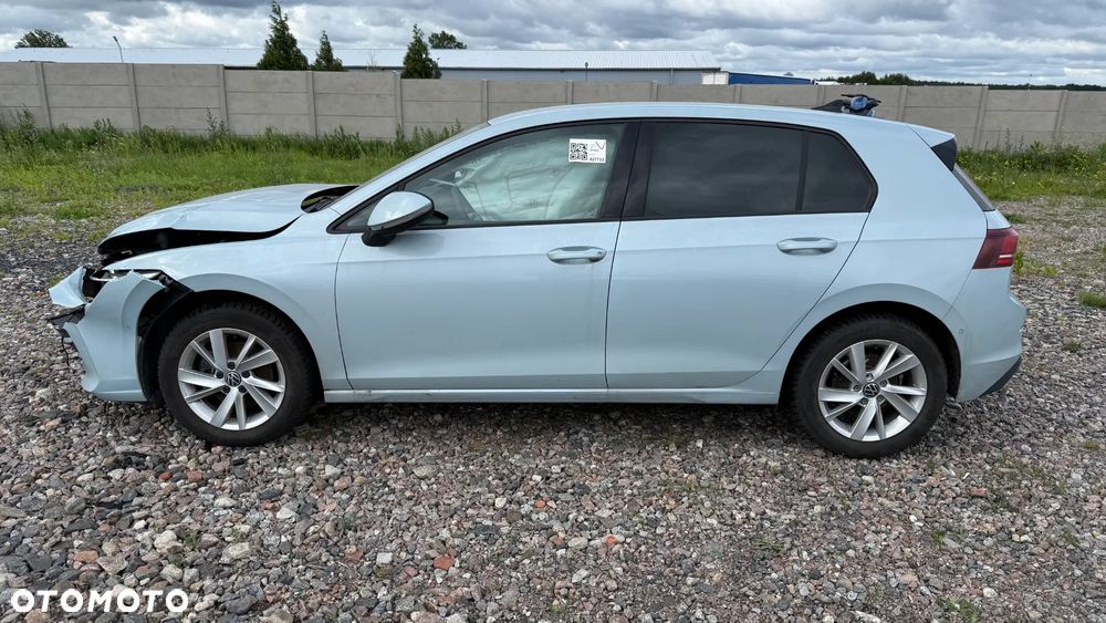 Volkswagen Golf 1.5 TSI Special Edition - 2