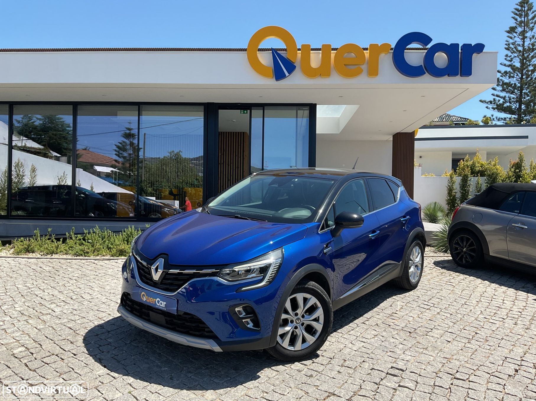 Renault Captur 1.0 TCe Exclusive - 1