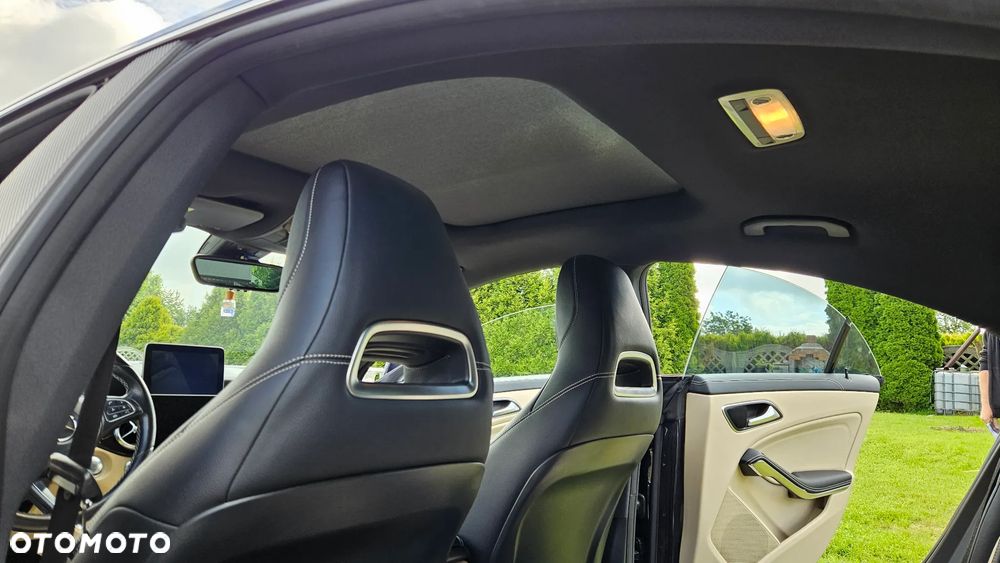 Mercedes-Benz CLA 250 7G-DCT AMG Line - 38