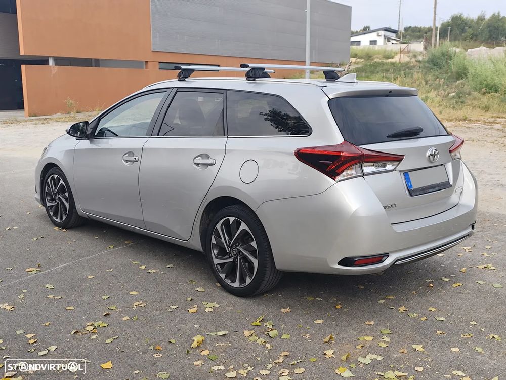 Toyota Auris Touring Sports 1.4 D-4D Comfort+Pack Sport - 3