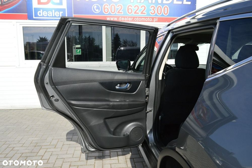 Nissan X-Trail - 35