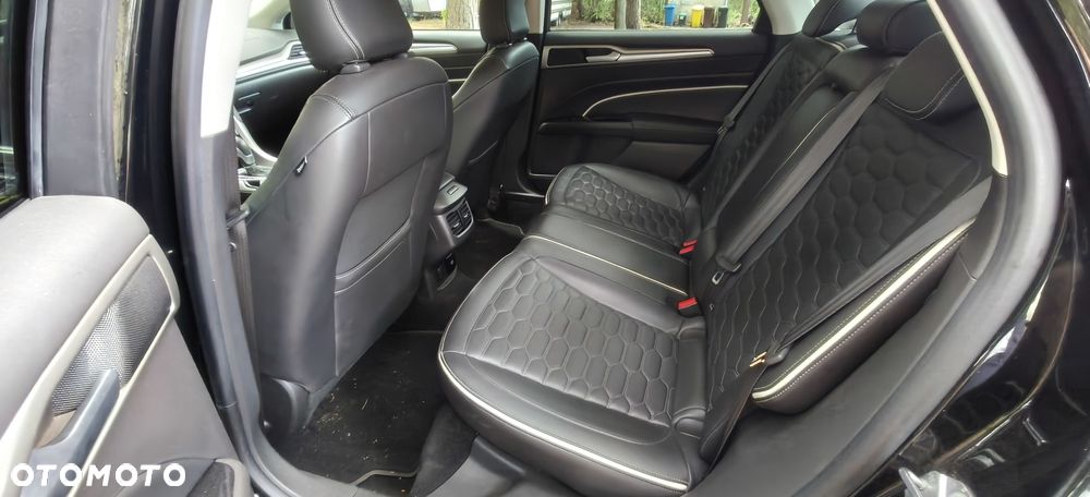 Ford Mondeo - 7