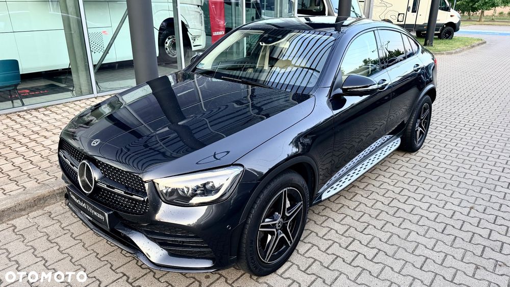 Mercedes-Benz GLC - 11