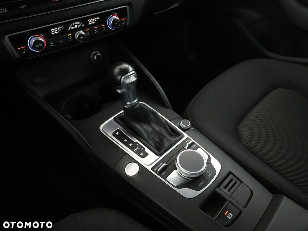 Audi A3 Sportback 40 e-tron S tronic - 31